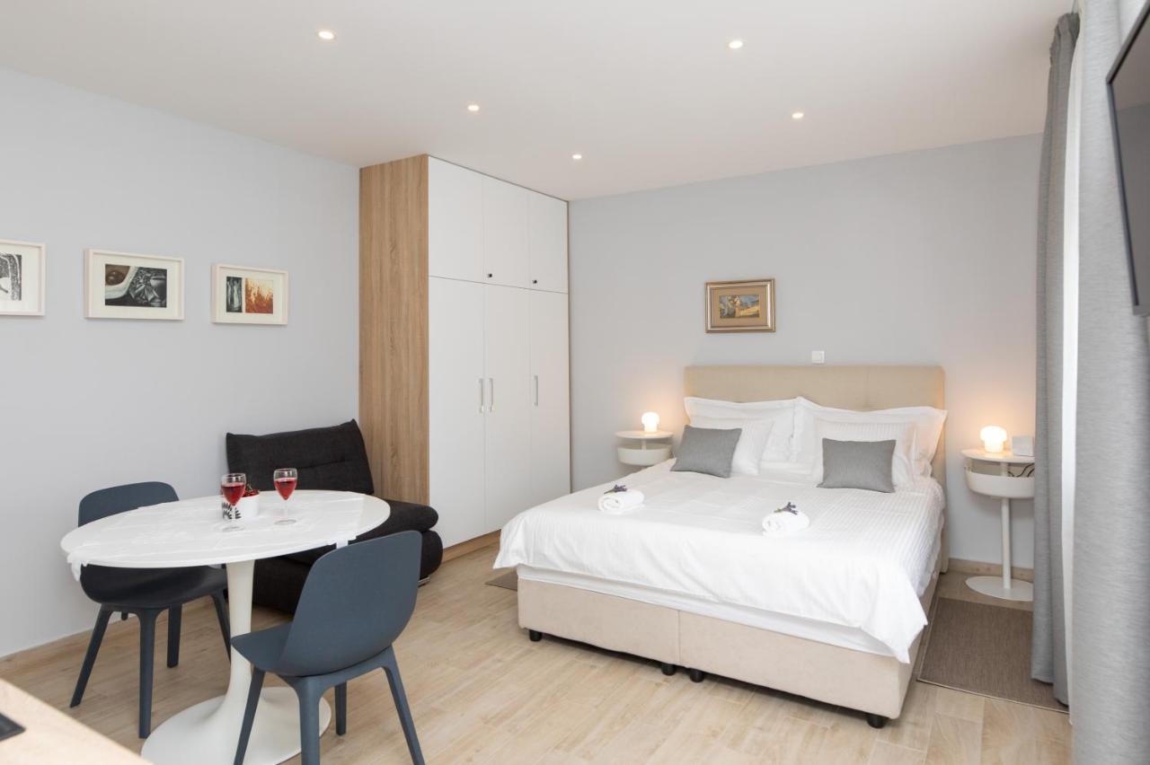 Apartman Ruzica Pucisca Buitenkant foto